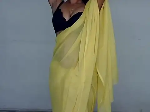 cute sweeetu online show from March 18, 12:03 pm