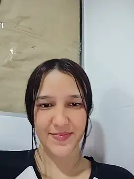 Snapshot of _Denis_sweet chatting on July 4, 4:29 am Denis sweet online show from July 4, 4:29 am