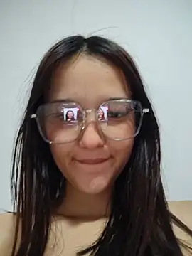 Snapshot of _Denis_sweet chatting on August 2, 2:59 pm Denis sweet online show from August 2, 2:59 pm