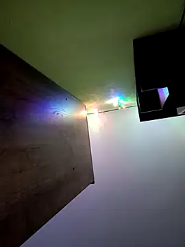 Anna   May online show from December 18, 6:25 pm