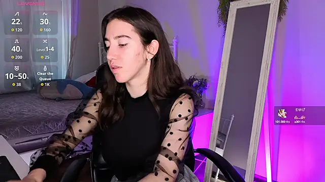 Belle Via online show from September 11, 3:45 pm