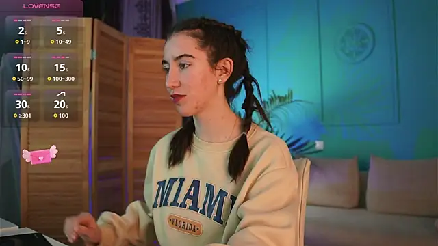 Belle Via online show from November 27, 5:48 pm