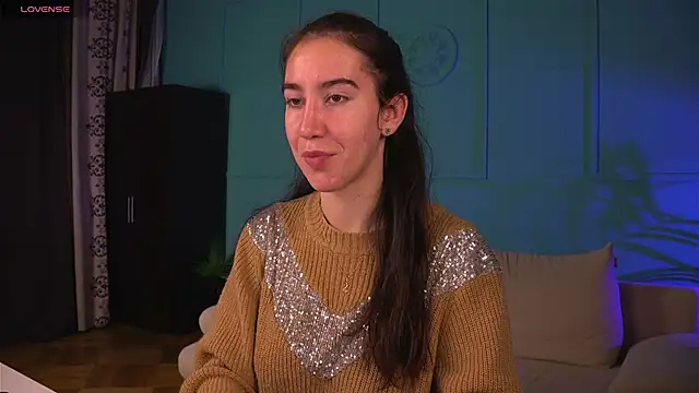 Belle Via online show from April 22, 7:15 pm