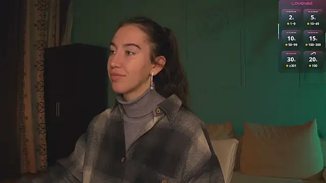 Belle Via online show from April 24, 4:53 pm