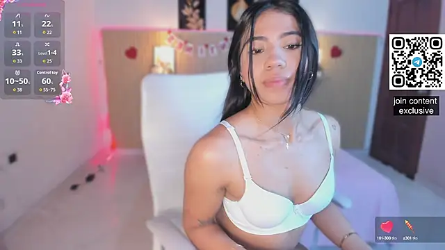 Snapshot of Harmony_Malkova chatting on September 17, 3:08 am Harmony Malkova online show from September 17, 3:08 am