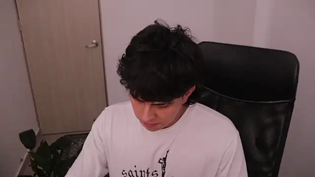 Tony Hoffa online show from March 1, 10:56 pm