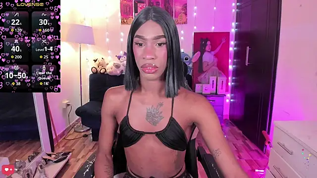 Kendall Gil online show from June 7, 2:10 pm