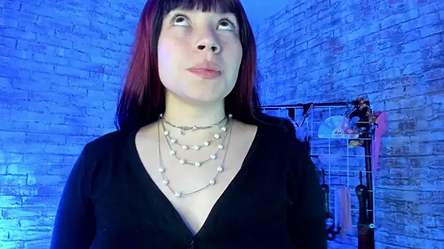 Snapshot of Cherry_xoxx chatting on October 17, 11:35 am Cherry xoxx online show from October 17, 11:35 am