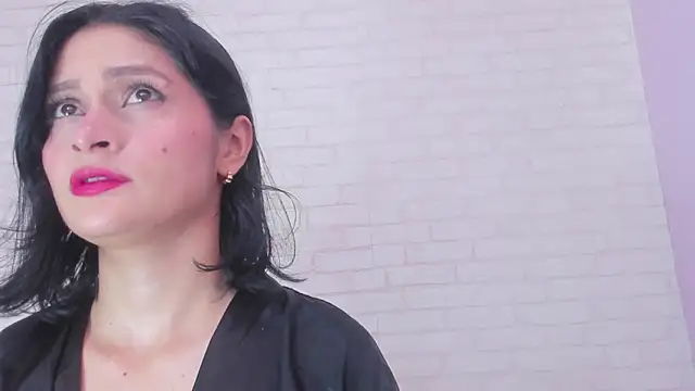 Tiffany mendez online show from January 28, 12:11 pm