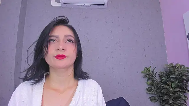 Tiffany mendez online show from March 30, 12:06 pm