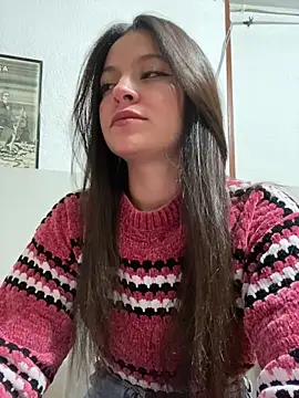 Snapshot of LucyEvans_ chatting on October 21, 3:51 am LucyEvans online show from October 21, 3:51 am