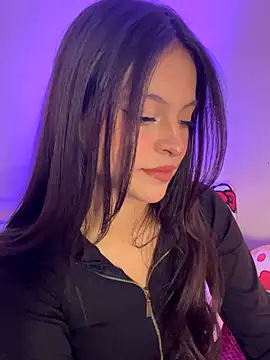 LucyEvans  online show from November 26, 3:07 am