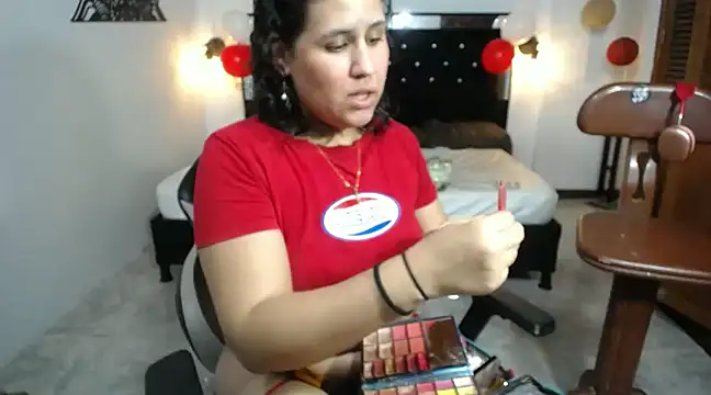 Snapshot of candy_hairy chatting on February 15, 3:09 am candy hairy online show from February 15, 3:09 am