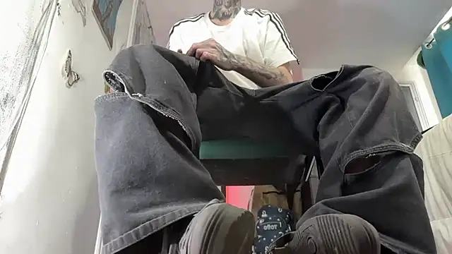 Saturno v online show from January 10, 10:28 am