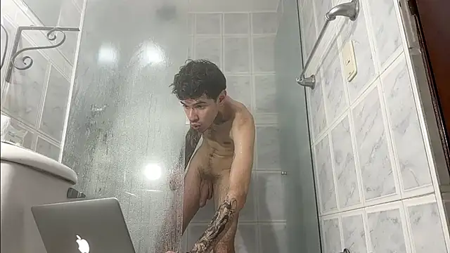 Saturno v online show from January 18, 2:02 pm