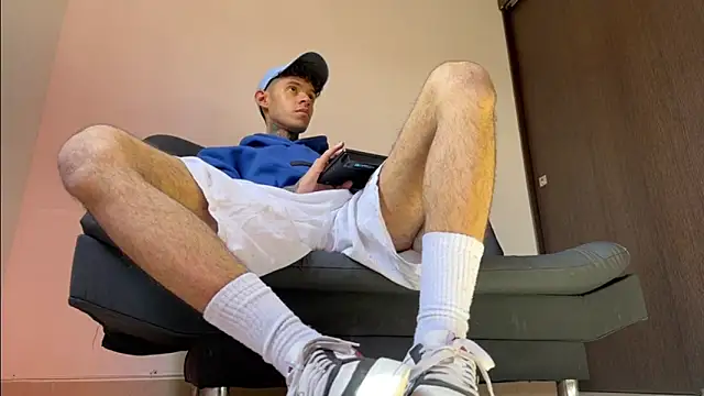 Saturno v online show from March 5, 12:11 pm