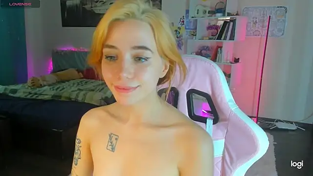 Ramona Johnson online show from February 3, 10:25 am