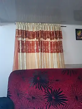 Sexy-Favgirl online show from February 27, 1:49 pm