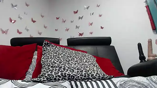 Sexy-Favgirl online show from February 13, 8:10 am