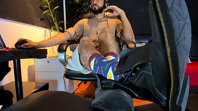 alessandro wye online show from March 6, 7:10 pm