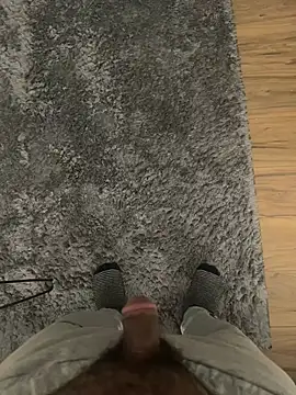 Snapshot of zilzop chatting on February 13, 1:15 pm zilzop online show from February 13, 1:15 pm