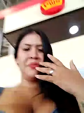 Snapshot of Miia_grand chatting on December 18, 7:41 pm Miia grand online show from December 18, 7:41 pm