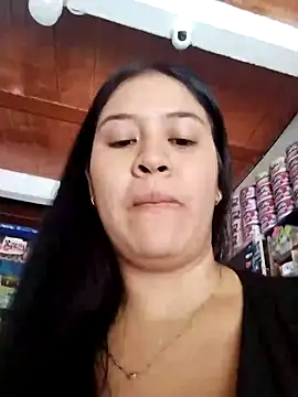 Snapshot of Miia_grand chatting on February 13, 4:39 pm Miia grand online show from February 13, 4:39 pm