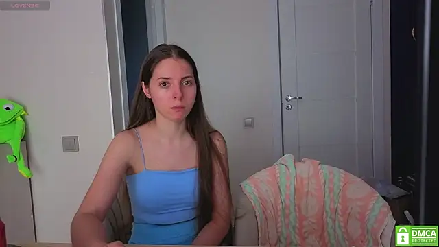 Snapshot of fcjuicy_pussy chatting on June 8, 7:25 pm fcjuicy pussy online show from June 8, 7:25 pm