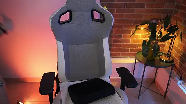 anyacutex online show from January 19, 7:37 pm