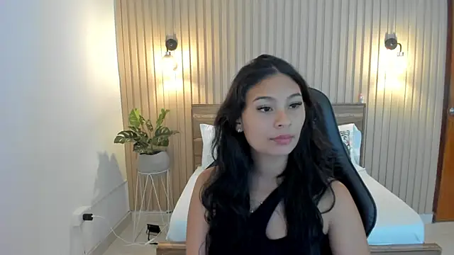 melody flowers online show from March 8, 12:30 pm