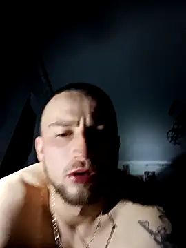 wariacik0024 online show from November 8, 2:01 am