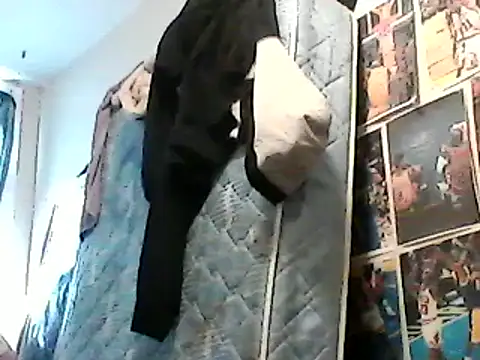 lilbishmiss online show from March 1, 8:31 pm