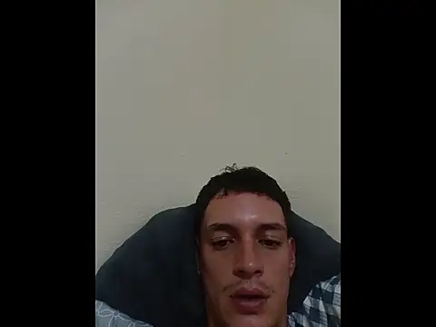 zeus67wrer online show from November 14, 5:28 am