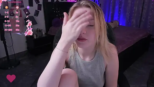 KarambaMoon online show from March 15, 8:43 pm