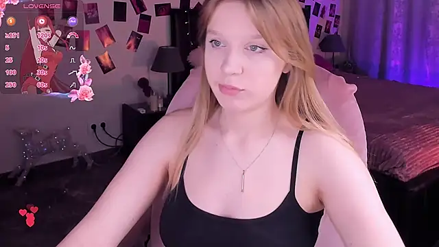 KarambaMoon online show from April 22, 8:10 pm