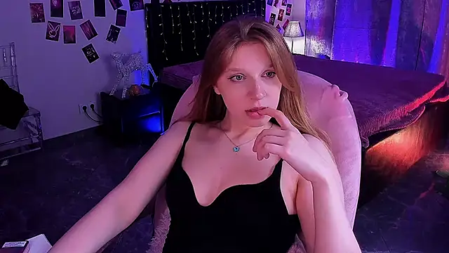 KarambaMoon online show from June 14, 2:24 am