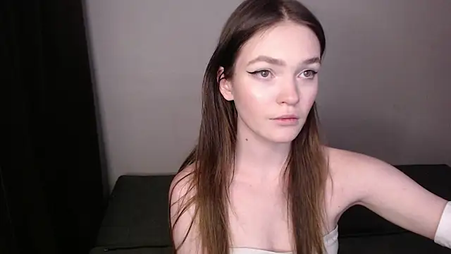 stellapayne1 online show from February 13, 9:49 pm