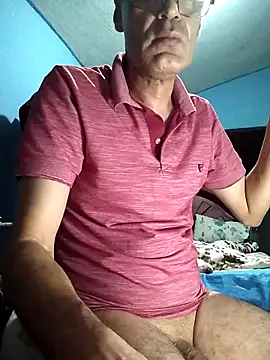 Snapshot of hugosafado333 chatting on March 3, 2:58 am hugosafado333 online show from March 3, 2:58 am