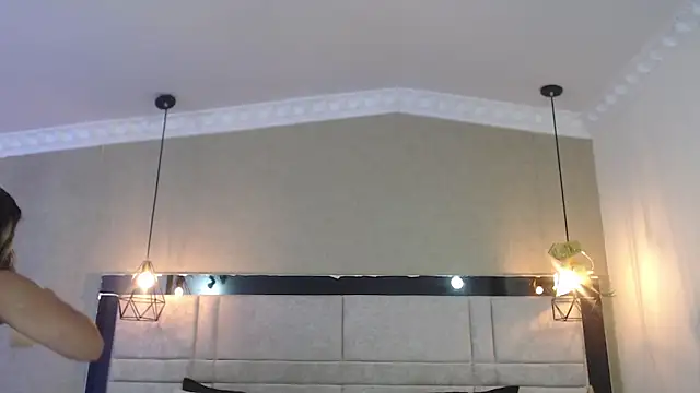 Snapshot of kimCosseyy chatting on October 2, 2:07 am kimCosseyy online show from October 2, 2:07 am