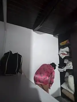 kimCosseyy online show from April 20, 2:03 am