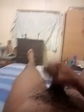 Snapshot of izinjamfee2 chatting on November 28, 11:51 pm izinjamfee2 online show from November 28, 11:51 pm