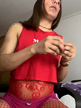 Snapshot of Yerucita chatting on October 9, 3:48 am Yerucita online show from October 9, 3:48 am