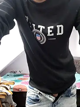 Habibi big b online show from March 5, 7:38 pm