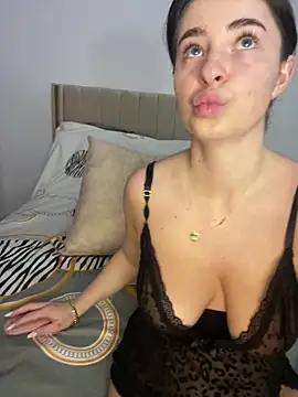 GraceCarther online show from September 12, 7:03 pm