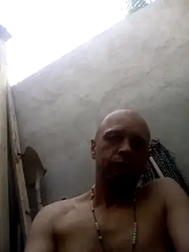 edijavimes online show from March 4, 11:38 am