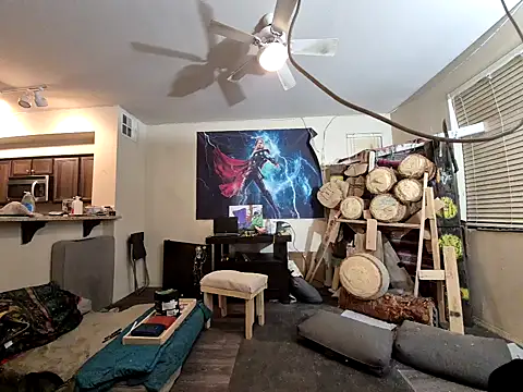 lit702 online show from February 16, 10:00 am