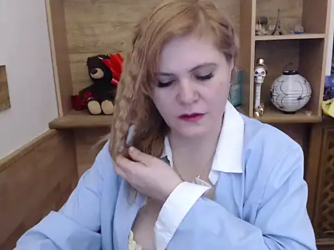 DaniellaKiss online show from March 8, 6:39 am