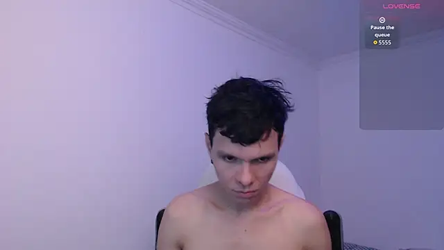 bryamado69 online show from March 14, 8:25 pm