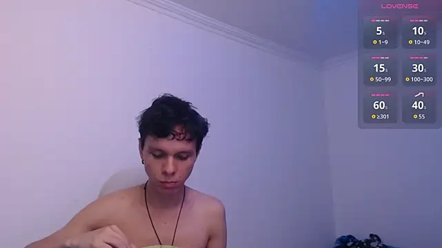 bryamado69 online show from April 24, 4:59 am