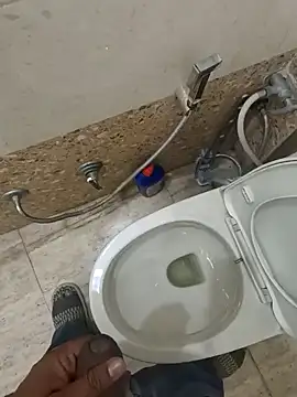 Snapshot of Gururonny07 chatting on December 5, 4:44 pm Gururonny07 online show from December 5, 4:44 pm